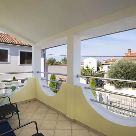 Holiday home Captains By Interhome Vintijan