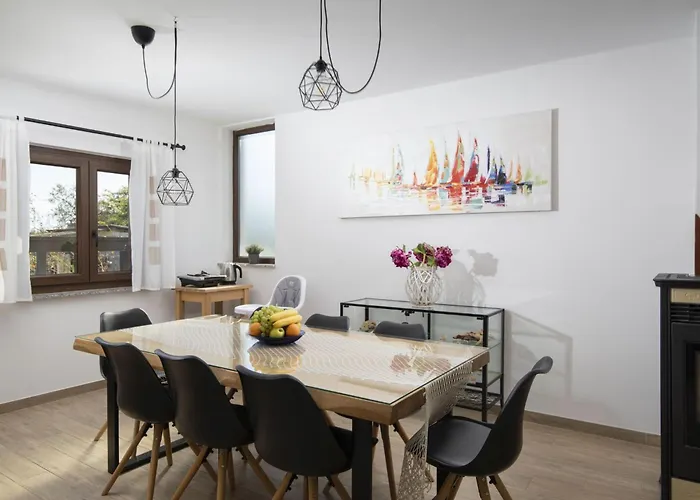 Captains By Interhome *